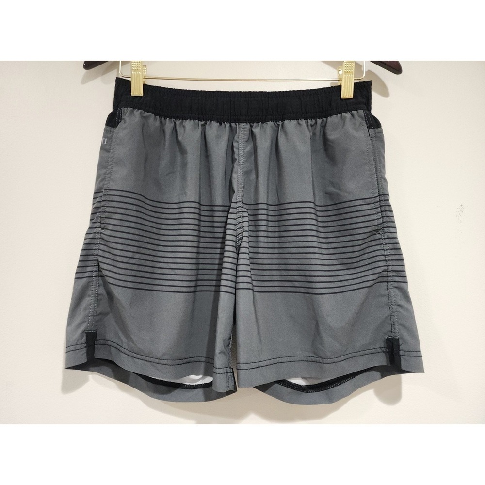 Vuori Athletic Shorts Mens L Gray Black Striped Logo Performance Yoga Running